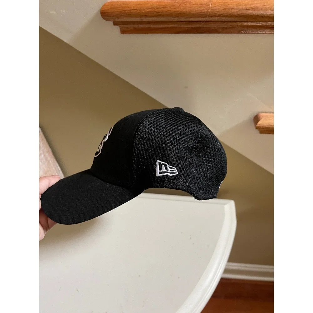 Chicago Cubs Hat throwback Logo Black White New Era 3930 Flex Fitted Lg XL Cap